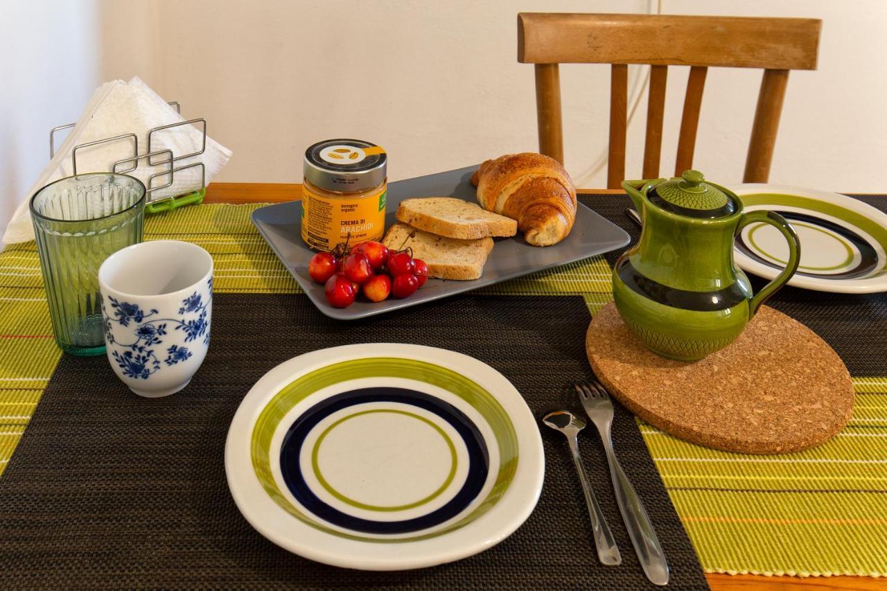 Boipeba Guesthouse Alghero Bagian luar foto