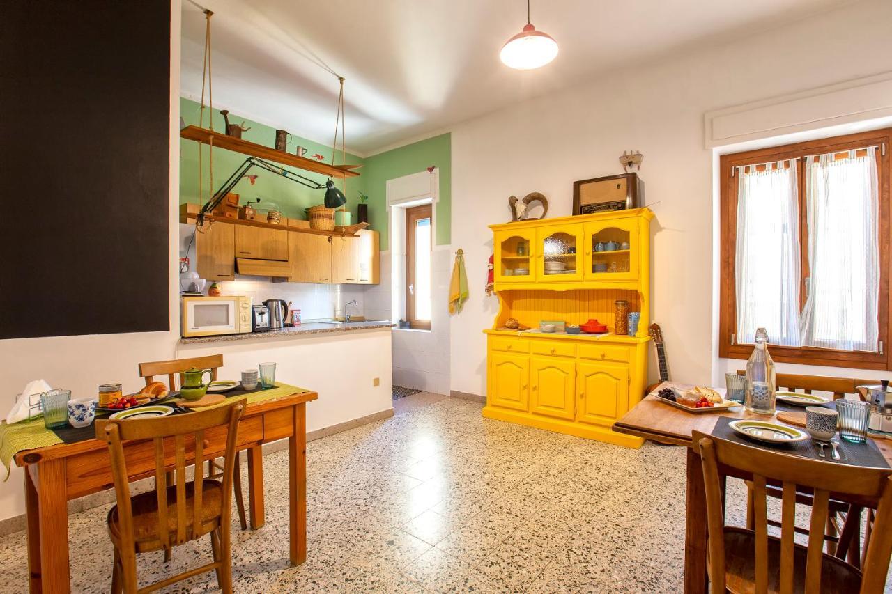 Boipeba Guesthouse Alghero Bagian luar foto