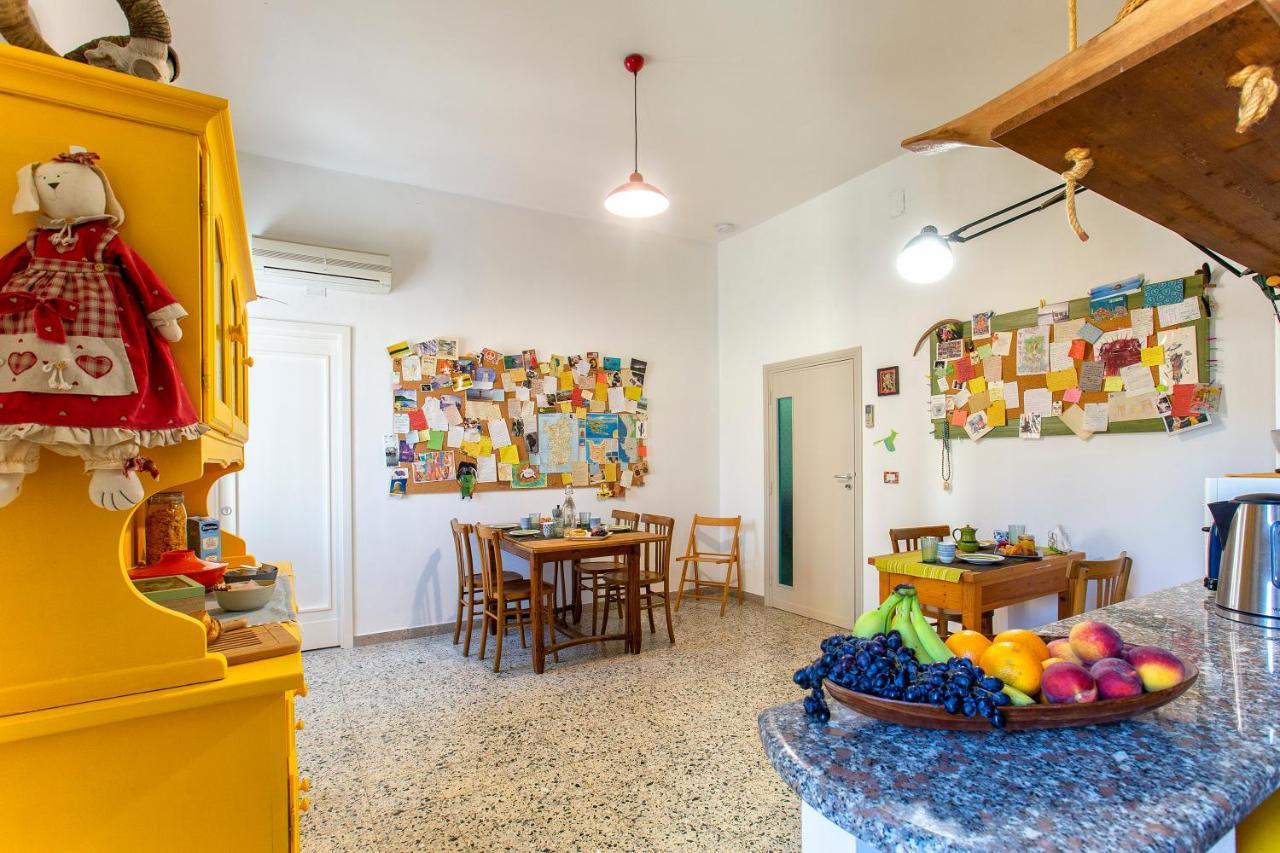 Boipeba Guesthouse Alghero Bagian luar foto