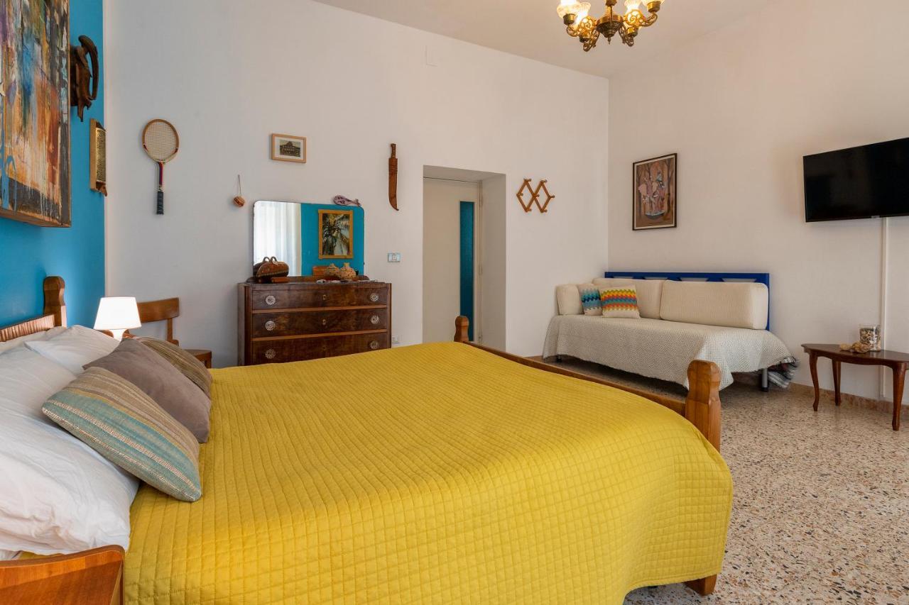 Boipeba Guesthouse Alghero Bagian luar foto